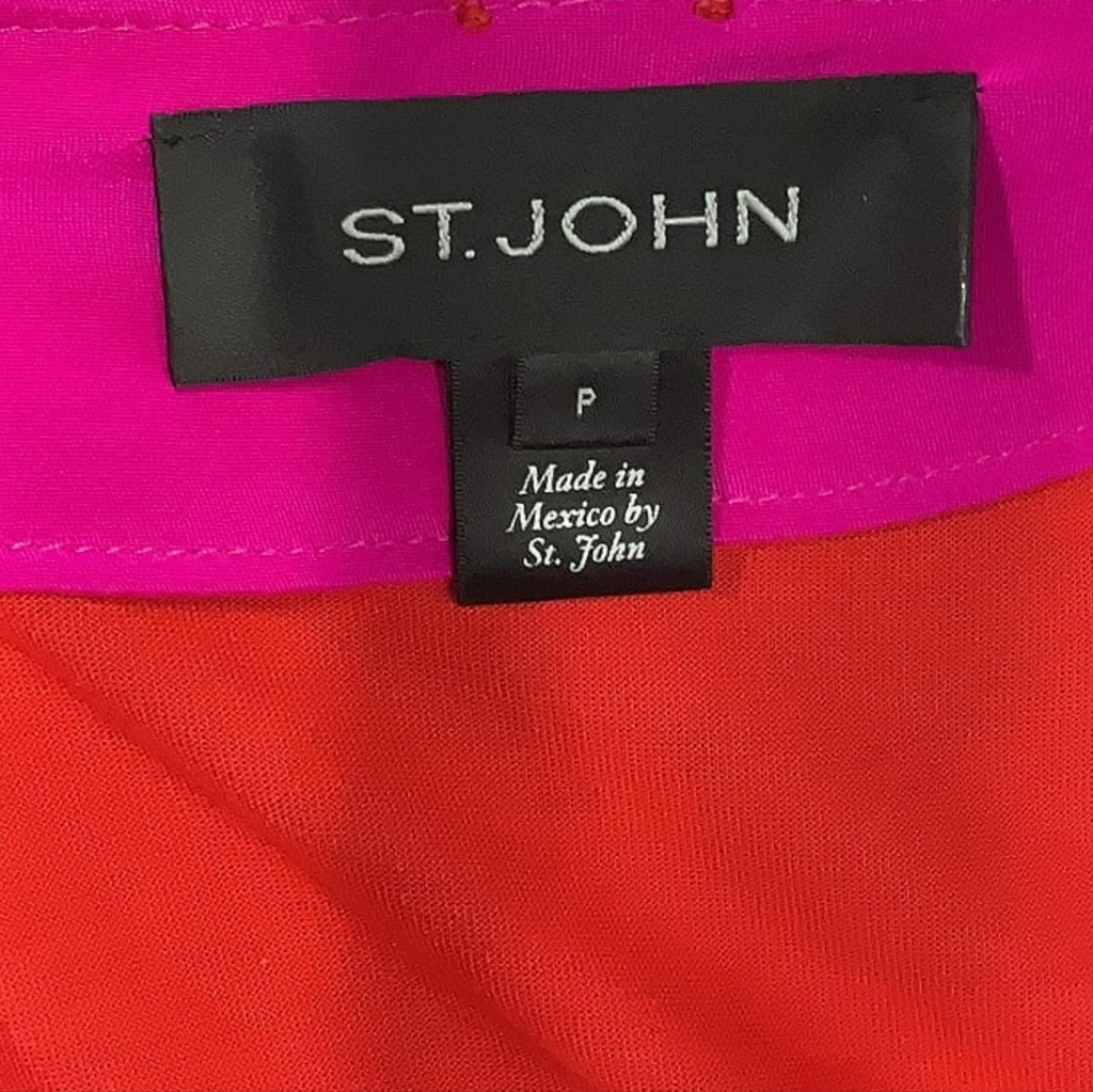 ST. JOHN | $395 Two-Toned Silk Blouse - Picture 5 of 5